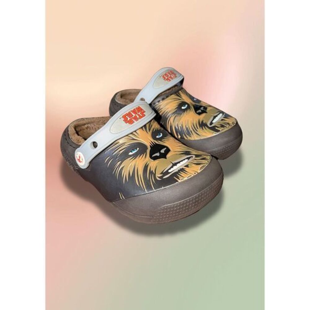 Crocs Star Wars Chewbacca Fleece Lined Clogs Brown Kids Clogs Cozy Shoes 10C
